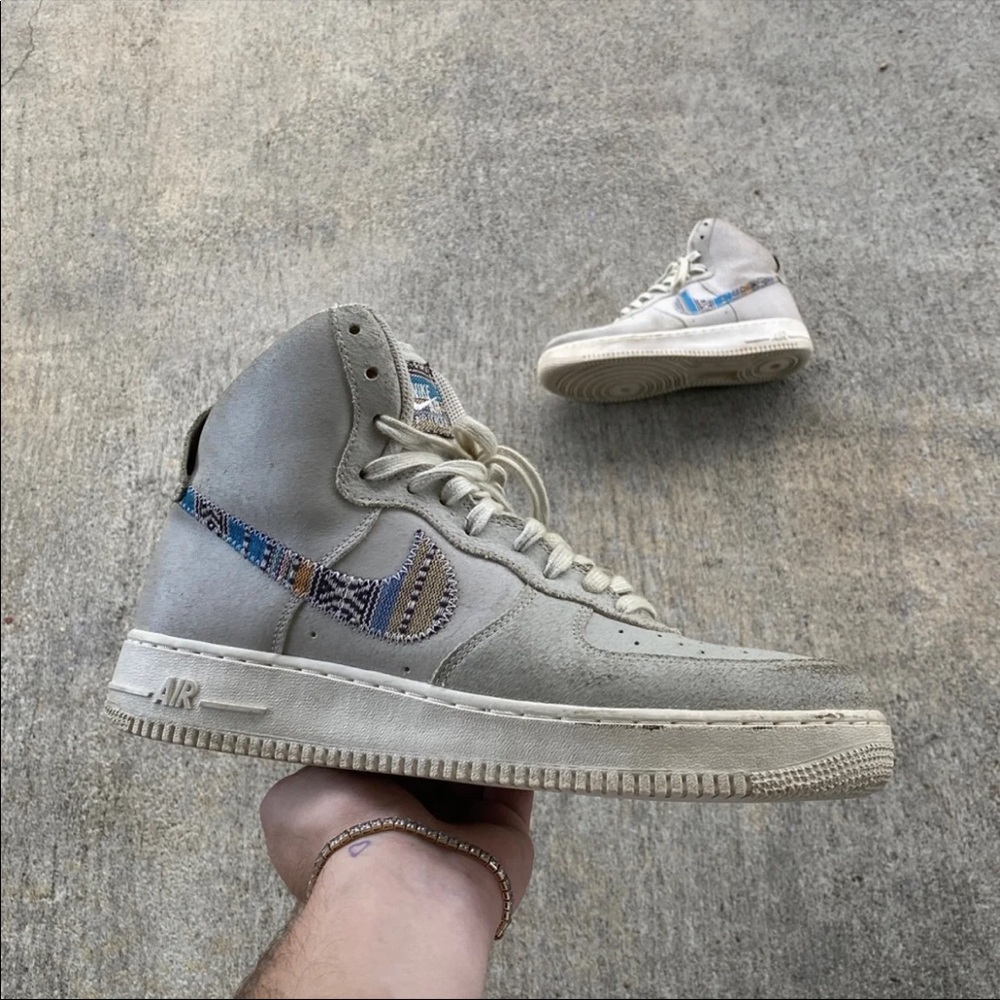 Nike af1 high lv8 light bone size 11.5